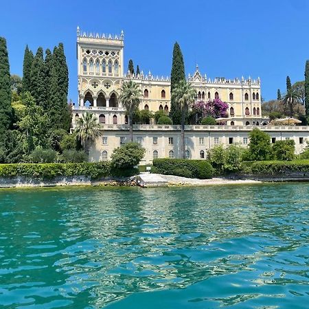 Casa Della Regina Apartment Sirmione Ngoại thất bức ảnh