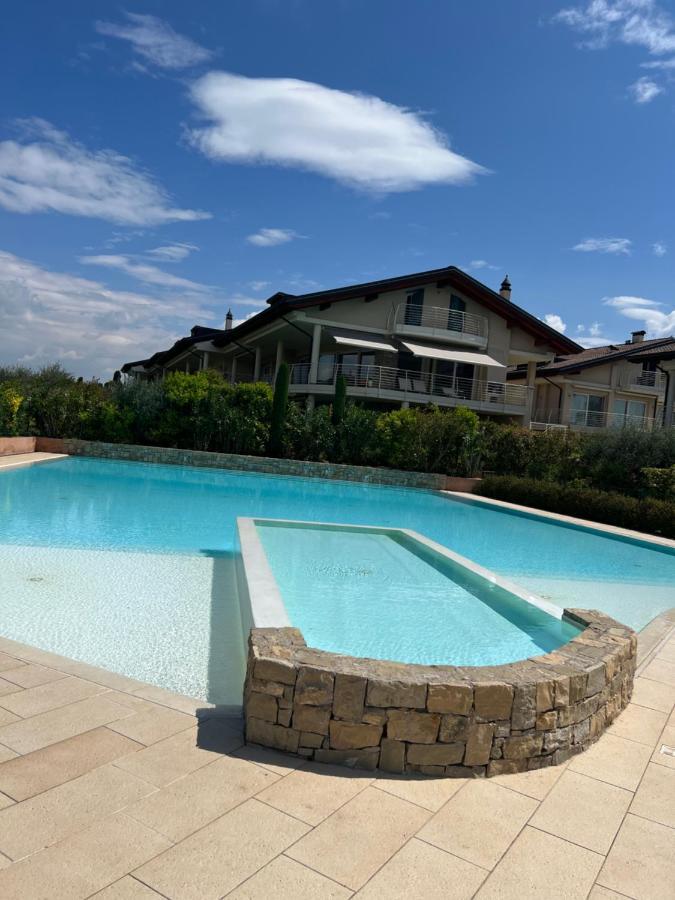 Casa Della Regina Apartment Sirmione Ngoại thất bức ảnh