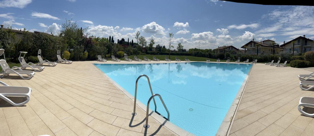 Casa Della Regina Apartment Sirmione Ngoại thất bức ảnh
