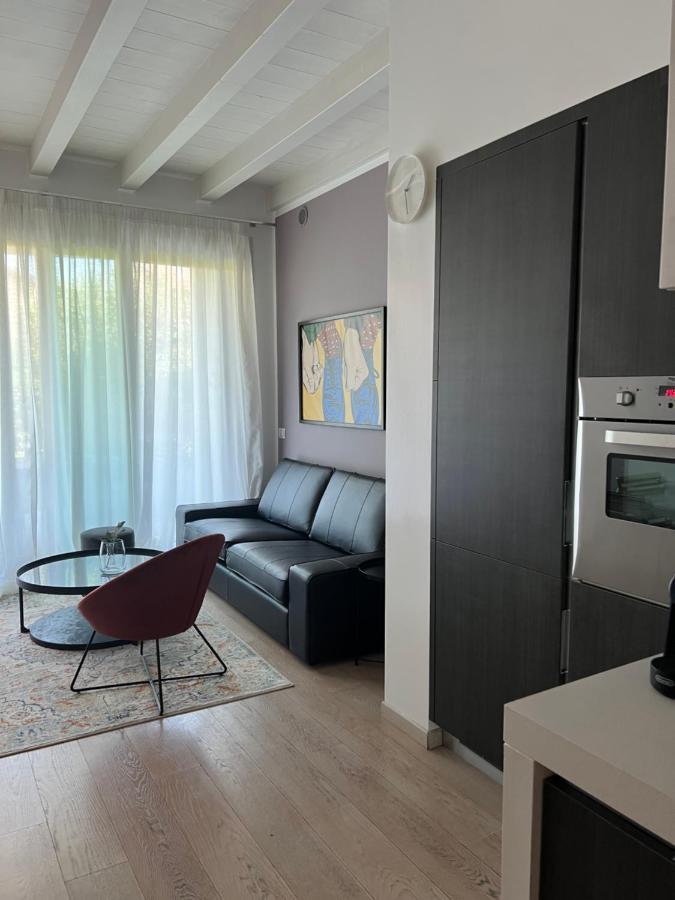 Casa Della Regina Apartment Sirmione Ngoại thất bức ảnh