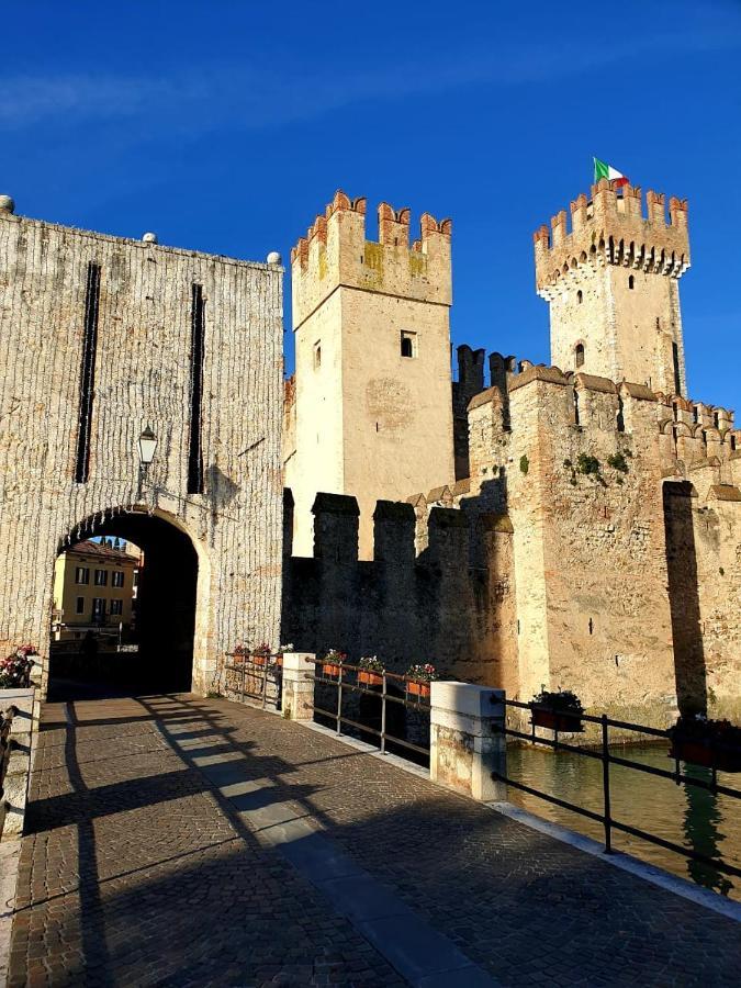 Casa Della Regina Apartment Sirmione Ngoại thất bức ảnh