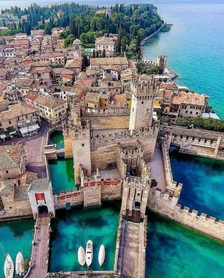 Casa Della Regina Apartment Sirmione Ngoại thất bức ảnh