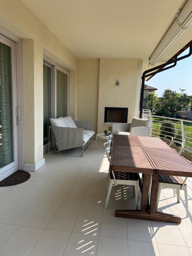 Casa Della Regina Apartment Sirmione Ngoại thất bức ảnh