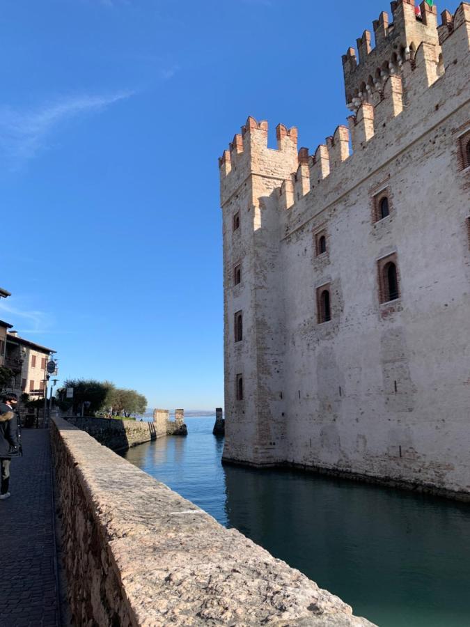 Casa Della Regina Apartment Sirmione Ngoại thất bức ảnh