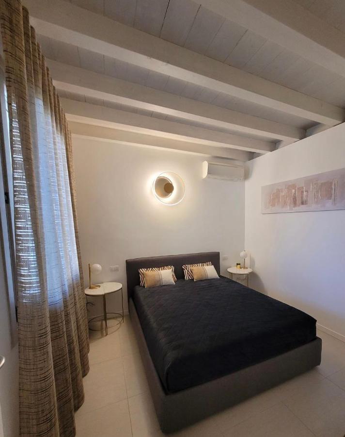 Casa Della Regina Apartment Sirmione Ngoại thất bức ảnh